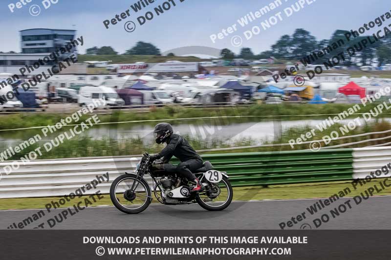 Vintage motorcycle club;eventdigitalimages;mallory park;mallory park trackday photographs;no limits trackdays;peter wileman photography;trackday digital images;trackday photos;vmcc festival 1000 bikes photographs